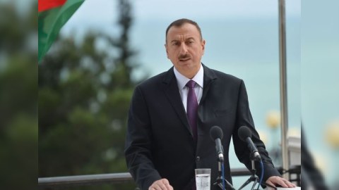 İlham Əliyev Gəncəyə getdi