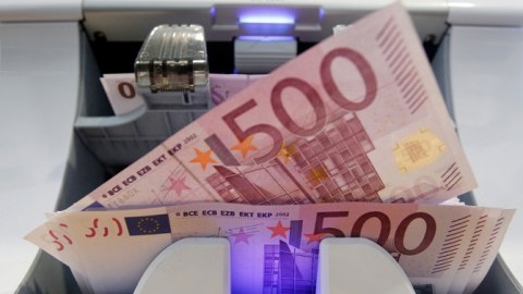 “Erməni diplomatiyası” Moskvanı da zəbt edir - Məmur və milyonerlərimiz gözlərinə su versinlər 