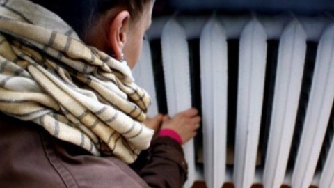 Bakı sakinlərindən şikayət: 2 aydır donuruq 