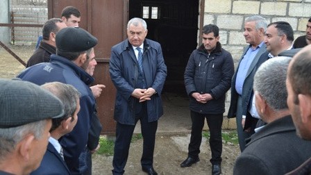 Füzulidə kənd təsərrüfatının inkişafı müzakirə olundu
