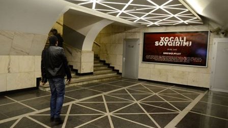Bakı metrosunda Xocalı afişaları – FOTO 