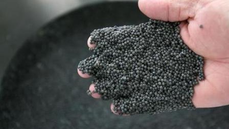 Rusiya ötən il xaricə 4,7 ton qara kürü satıb