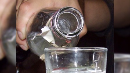 Azərbaycanda son 5 ildə alkoqoliklərin sayı azalıb