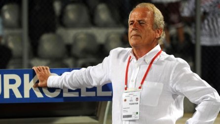 Mustafa Dənizli "Qalatasaray"ın baş məşqçiliyindən getdi