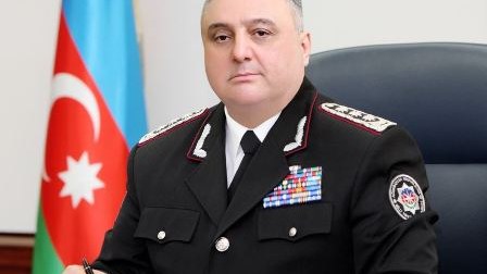 “Eldar Mahmudov kafeni şəxsən əlimdən aldı” 