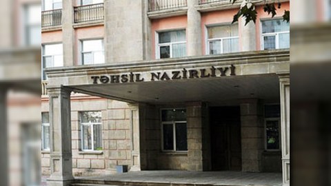 Təhsil Nazirliyinə 17 min müraciət göndərilib
