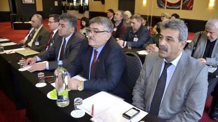 İkiyə bölünmüş DAK-lardan birinə yeni sədr seçildi - FOTOLAR