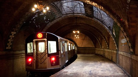Dünyanın ən bahalı metrostansiyası açıldı