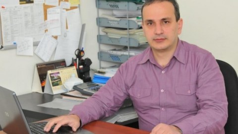 “Dolların bahalaşması ikirəqəmli inflyasiya vəd edir” 