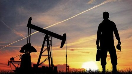 Rusiya ölkəmizin  neft hasilatının “dondurulması”nı dəstəkləyəcəyinə ümid edir 