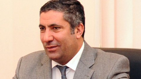 “Kimsə gedib 1 hektar yer götürür ki, “bütün nəslimi burda dəfn edəcəm””