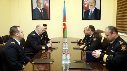 NATO generalı Azərbaycandakı hərbi hissələrdə - FOTO 