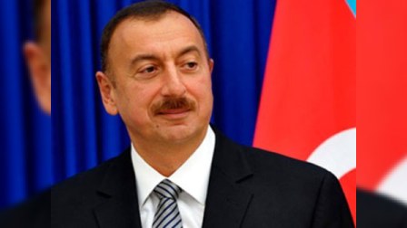 Prezidentə təqdim edilən siyahıda 140-a yaxın məhbusun adı var