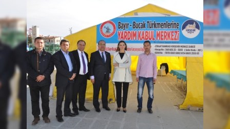Qənirə Paşayeva Bayırbucak türkmənlərinə yardım aksiyasında 