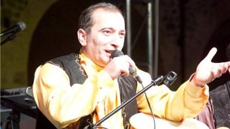 Əməkdar artist qəzaya düşüb