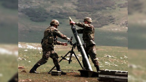 Düşmən səngərlərinə 110 atəş zərbəsi endirildi