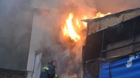 Azərbaycanda yanğın iki azyaşlı qardaşın həyatına son qoydu