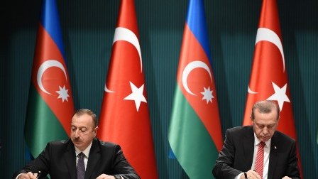 Türkiyə Azərbaycanla 6 sənəd imzaladı