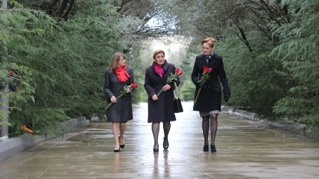 Belarusun xanım deputatları Bakıda – FOTO 