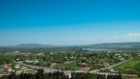 Şəhid ailələrinə, Qarabağ əlillərinə bayram sovqatı paylandı
