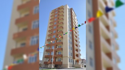 Kəmaləddin Heydərovun işçilərinə təzə mənzillər verildi - FOTO