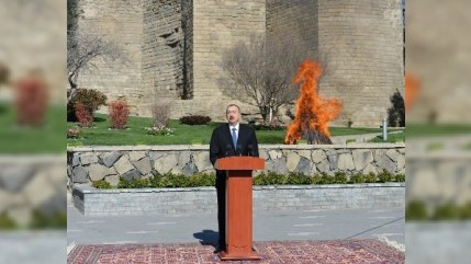 ”İmkan verməyəcəyik ki, kimsə daxili işimizə qarışsın”