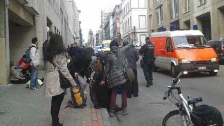 Brüssel metrosundakı partlayışda azı 10 nəfər ölüb 