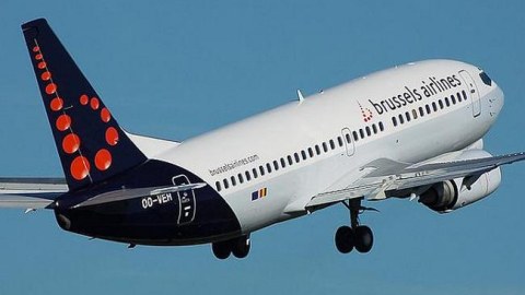 İsrail Avropaya bütün uçuşları dayandırdı