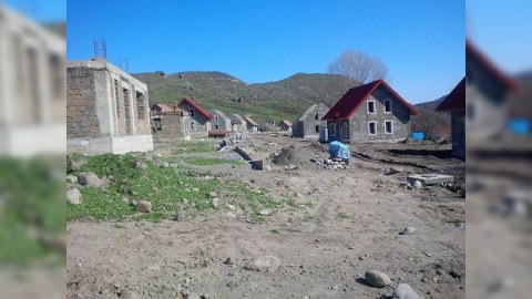 Ermənilərin Laçında saldığı kənddən ən son FOTOLAR
