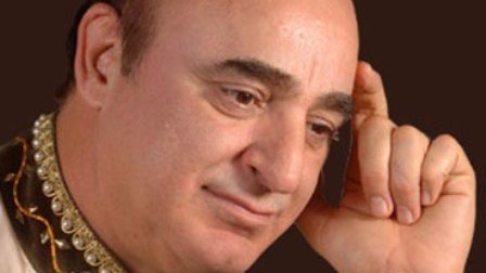 Məşhur müğənninin bankda 200 min dolları batıb