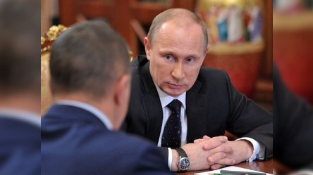 Putin öz məsləhətçisini qovdu