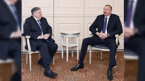 İlham Əliyev sabiq qubernatorla görüşüb
