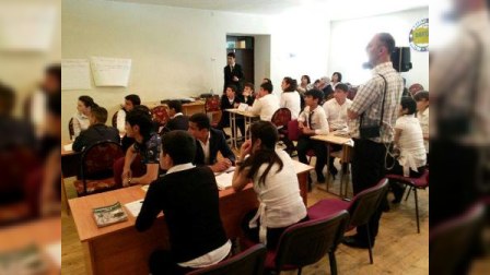 Ucqar kəndin gənc müəllimi: “Bura gələndə özümü romanlardakı qəhrəman kimi hiss edirdim” 
