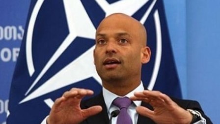  NATO tərəfləri atəşi dayandırmağa çağırdı