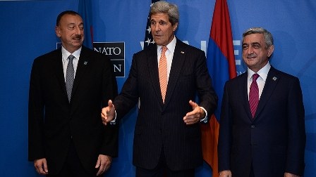 Kerri tərəfləri danışığa ÇAĞIRDI 