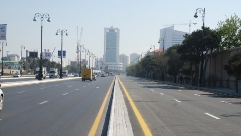Bakının bu küçələrində hərəkət dayandırılıb