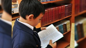 Təhsil Nazirliyi dərslikləri təzələyəcək - AÇIQLAMA