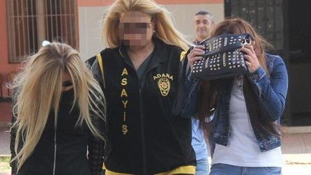  Türkiyədə azərbaycanlı qadınları fahişəliyə məcbur edən dəstə tutulub - FOTOLAR 