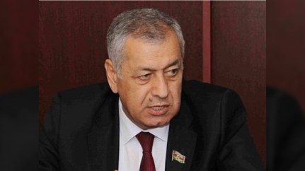 “Ay qardaşlar, bu qanunu hardan köçürmüsünüz, Rusiyadan?”