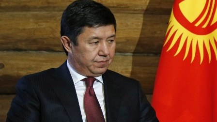 Baş nazir nəqliyyat nazirinə görə istefa verir