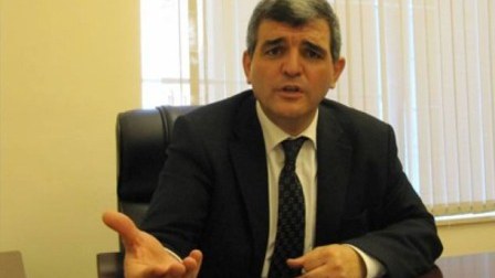 “Ana müxalifət deyiləm..."