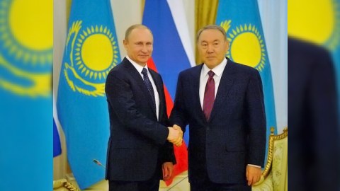Putin Nazarbayevlə Qarabağı müzakirə edib 