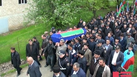 Şəhid olan hərbçilər dəfn edildi - FOTO