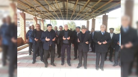 Deputat şəhid ailəsini ziyarət edib