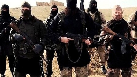 İŞİD xristianlardan 1000 dollarlıq vergi toplayır
