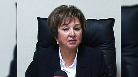 Məleykə Abbaszadə abituriyentləri SAKİTLƏŞDİRDİ