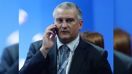 Ukrayna Krımın rəhbəri barədə həbs qərarı çıxardı