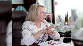 “Bəzi gənclər Facebook-da tanış olub evlənirlər, belə də şey olar?” 
