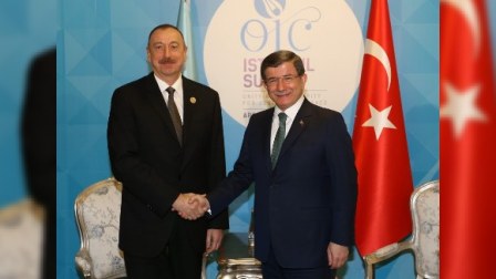 İlham Əliyev Davudoğlu ilə görüşdü