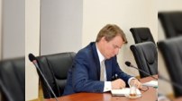 Müdafiə Nazirliyində NATO nümayəndəsinə brifinq verilib 